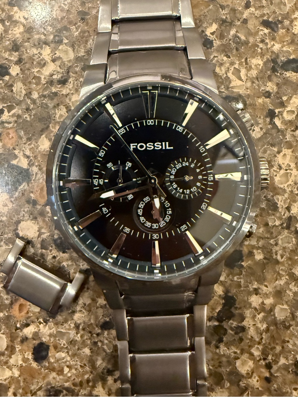 Fossil Men's chronograph watch, gunmetal/navy. EUC